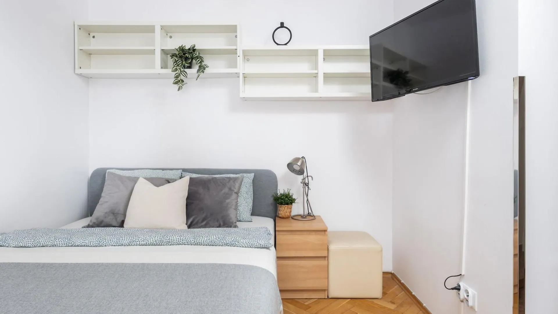 Superapart Kilinskiego 3, Cozy Urban Retreat, Perfect For Couples Warsaw 0*,