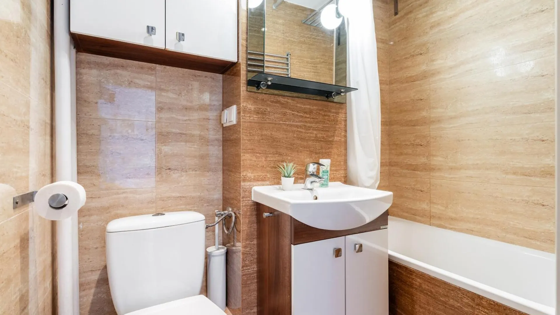 Superapart Kilinskiego 3, Cozy Urban Retreat, Perfect For Couples Warsaw Poland